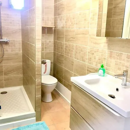 Grand T2 Lumineux Renove Centre Apartment