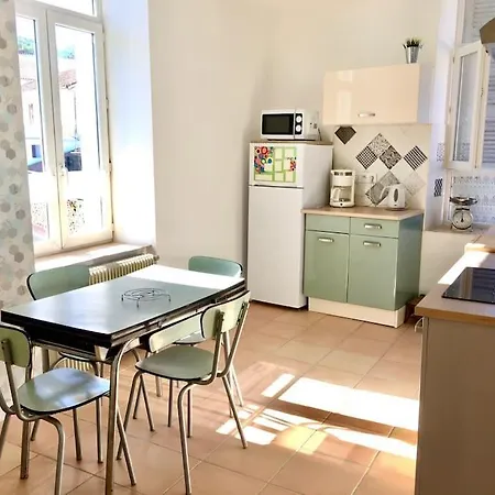 Apartment Grand T2 Lumineux Renove Centre